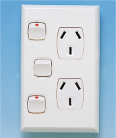 Powerclip vertical power point double with one extra switch